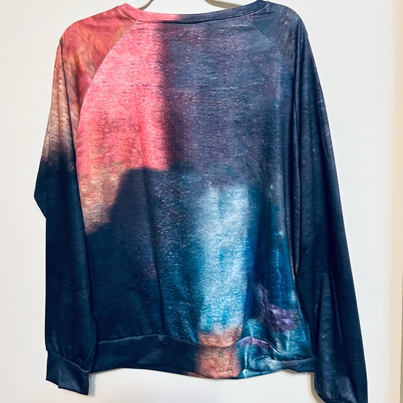 Sweatshirt - Picture 2 of 2